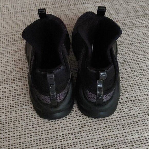 Puma Women's Fierce Core Sneakers - Picture 4 of 6